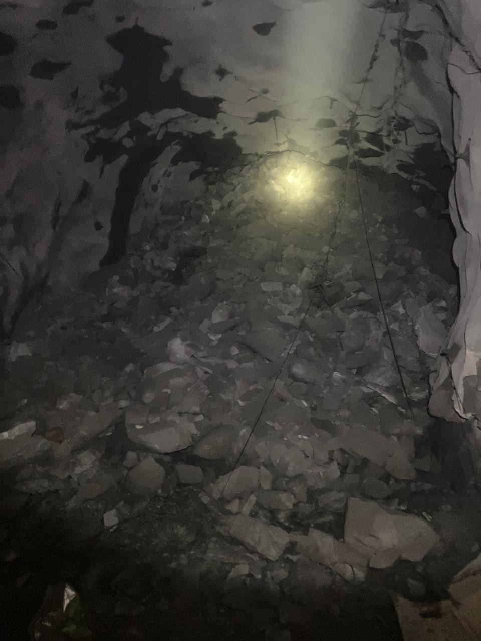 In-borehole VOD measurements exceeded 5,500 m/s, confirming optimal detonation performance and resulting in an excellent and fully successful blast outcome.